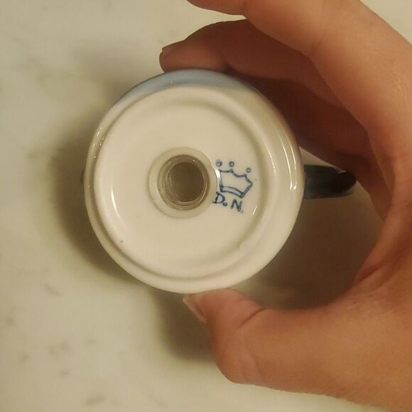 Salt and Pepper Shakers Set: Tea Cup/Pot Delft Blue Dut… - Picture 6 of 8